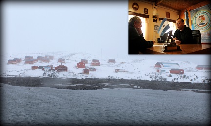 TE DEUM IN ANTARTIDE. Capodanno tra i ghiacci, cantando l’antico inno cristiano sotto un buco di ozono che ha raddoppiato la sua estensione